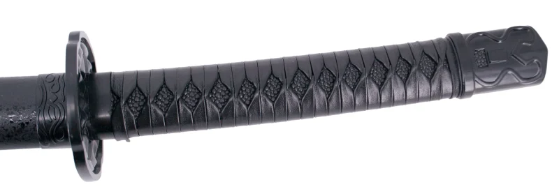 Katana S2028 Katana River's Blood de Elden Ring, réplica no oficial, de 103,5 cm hoja de acero acabada en negro con detalles rojos y blancos, con vaina negra y mango encordado de polipiel negra. Ref. S2028