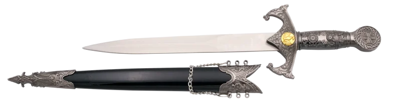Daga 10024 Templarios, la guarda tiene detalles niquel y dorado , pomo y empuñadura con acabados en niquel, com funda negra y niquel con cadena, el tamaño total es de 35cm. Hoja de acero. Ref. 10024