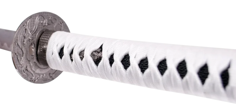 Wakisashi 11002MB "Corage, Deber y Lealtad" el último samurai vaina blanca con grabado "Corage, Deber y Lealtad" de 79 cm hoja de acero, mango con encordado blanco, con soporte. Ref. 11002MB