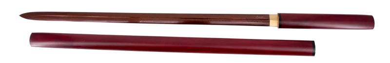 Shirasaya Funcional 16863 de 108 cm hoja de acero de damasco rojo AISI 1045 con doble filo, con vaina y mango de madera de color rojo, con soporte y caja de madera forrada de tejido decorativo de presentación. Ref. 16863
