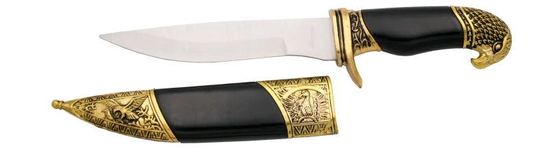 Daga S0209G Águila Romana, el pomo es una cabeza de águila de color bronce del mismo color que la guarda, la empuñadura es de color negro. El tamaño total es de 21cm con la hoja de acero. La vaina es de color negro con acabados en bronce. Ref. S0209G