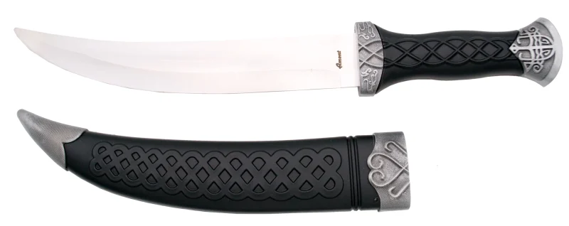Daga S0320 daga curva de 36,5 cm con hoja de acero y funda acabada con decoraciones en negro y partes metálicas color níquel. Ref. S0320