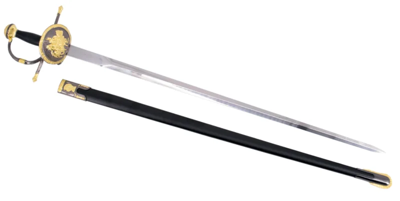 Sable S0321 Modelo de sable Don Quijote, el pomo y la guarda de color níquel con detalles en dorado y la empuñadura de color negro. Con un tamaño total 104 cm, hoja de acero con funda acabada en polipel negra con detalles níquel y dorados.  Ref. S0321 - Imagen 4