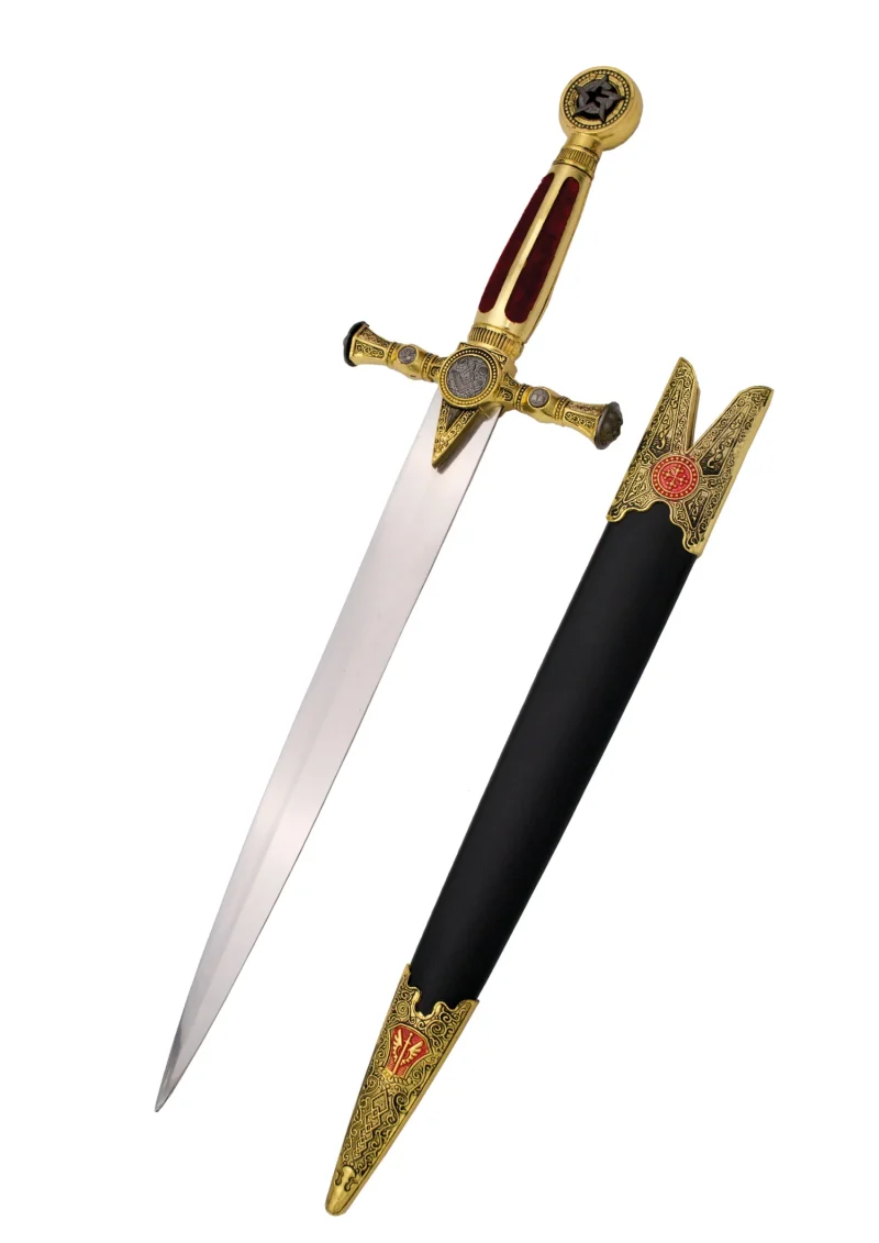 Daga S0189 Masónica replica no oficial,el pomo y la guarda son de color dorado con detalles en niquel y la empuñadura en color dorado con una franja en medio de polipiel en color rojo. El tamaño total es de 55.5cm de hoja de acero. La vaina es de color negro con acabados en dorado y detalles en rojo. Ref. S0189
