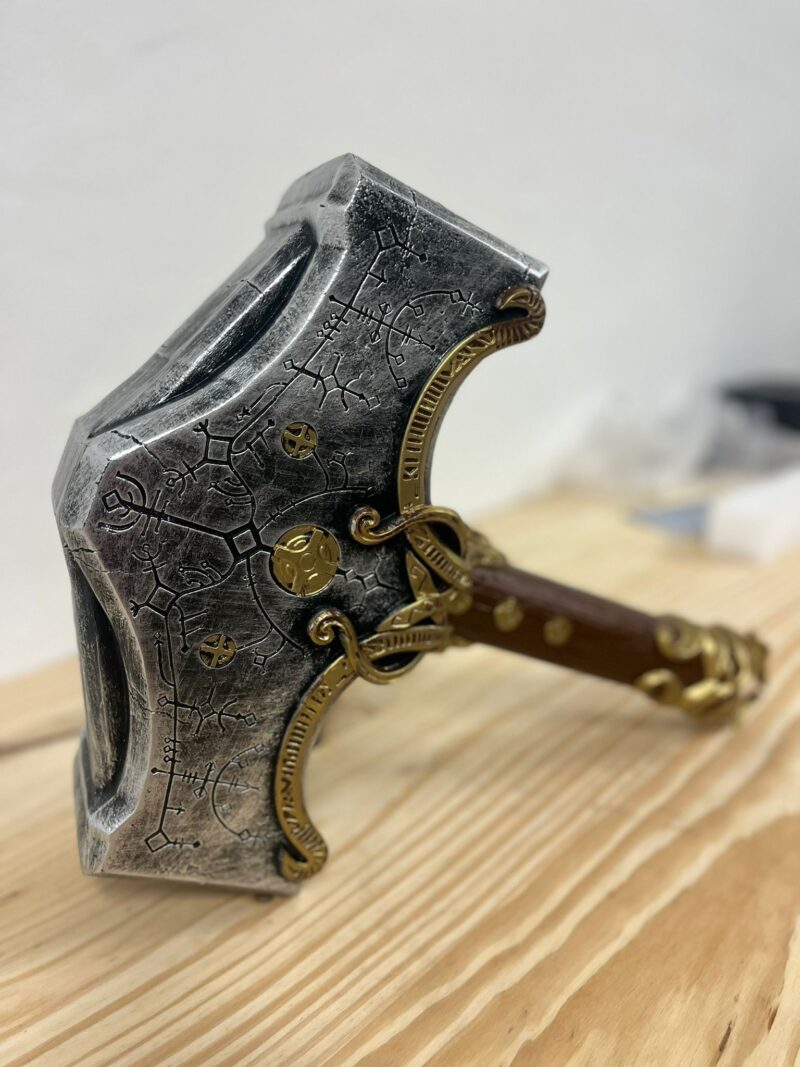 Martillo de Thor Mjölnir - God of War Rägnarok - Imagen 5
